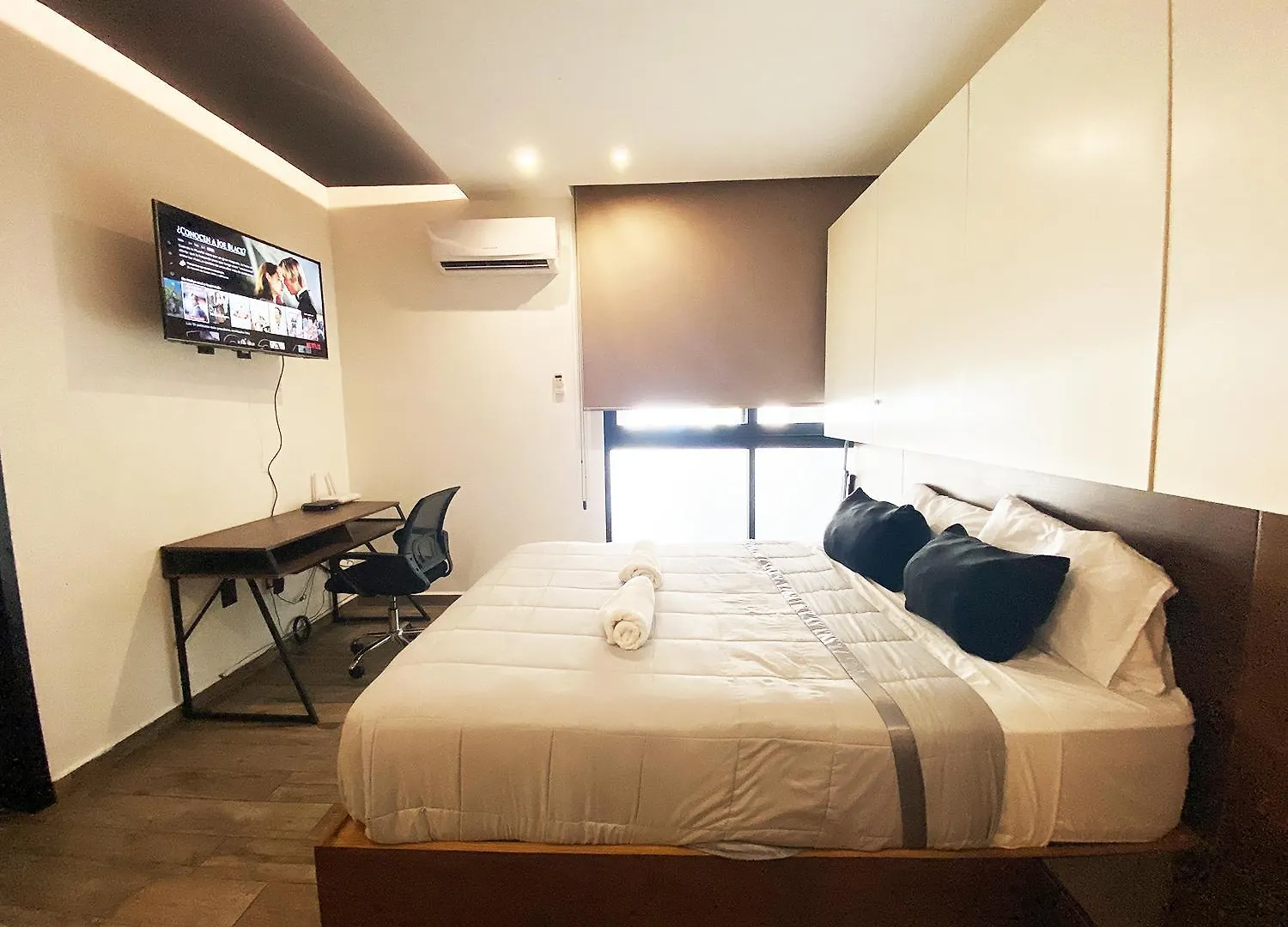 Workspace-Reliable Wifi-Ac Close To Everything Playa del Carmen Apartment